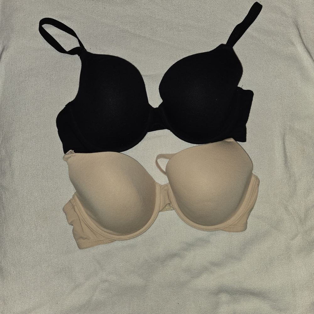 Fruit of the Loom Black and Tan Bra Set